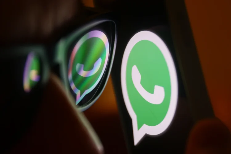 Russia Orders WhatsApp to be Blocked as Part of a Crackdown on Messaging Apps