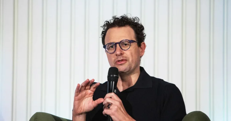 Anthropic Sues the US Government for Describing it as a Risk