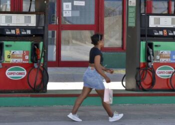 After Trump Seems to Relax the Blockade, a Russian Oil Tanker Arrives in Cuba