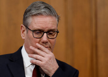 In an Effort to Defend the Strait of Hormuz, More than 40 Nations Have Joined Forces