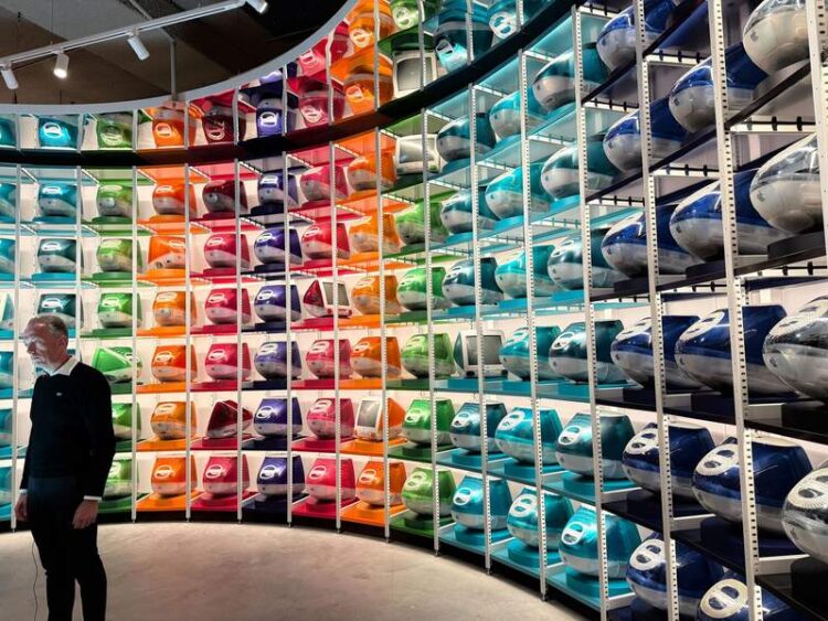 A New Museum in the Netherlands is Celebrating Apple’s 50th Anniversary by Displaying the History of the Computer Giant