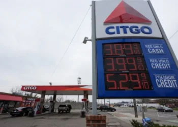 Gas Prices in the US Climb Beyond $4 for the First Time Since 2022