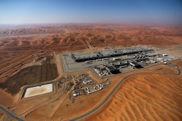 As the Hormuz Crisis Worsens, Iraq Reports a Massive Oil Discovery Close to the Saudi Border
