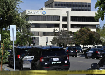FBI Officers Shoot Man Taking Prisoners in California Building, Police Say
