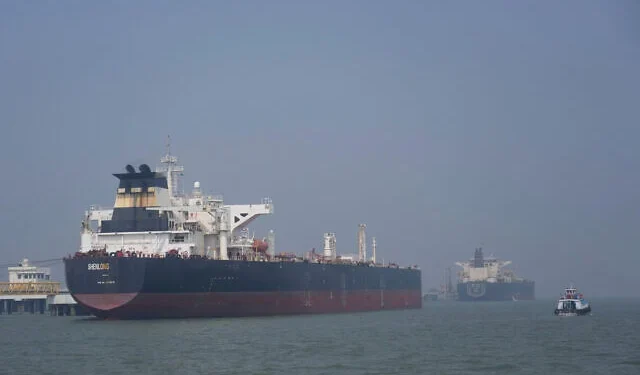 Fuel Oil Exports From the Middle East Will Reach a four-Month High as Hormuz Recovers Cautiously