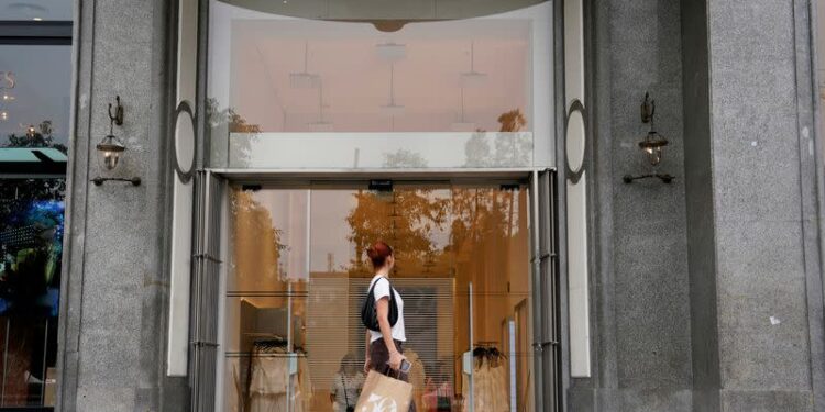 Shares Rise as Zara Owner Inditex Bucks Iran Conflict Fears With Solid Sales