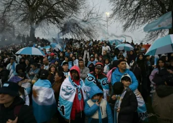 Despite Argentina’s World Cup Defeat, Thousands Welcome Home the Team Without Messi