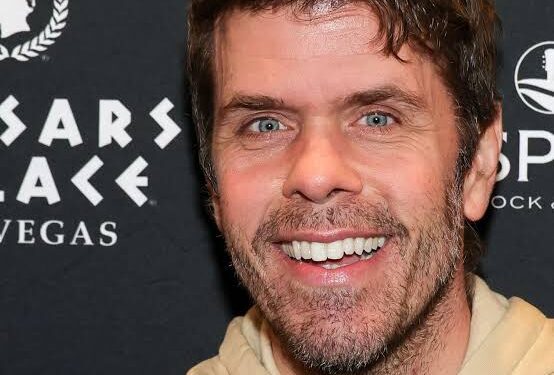 Perez Hilton is Recuperating in the Hospital Following Claims That he Injured Himself While Livestreaming