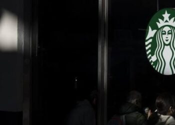 Due to the “Tank Day” Incident, Police Raid the Starbucks Korea Headquarters