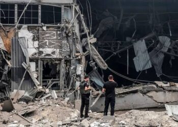 21 People are Killed in a Russian Strike, and Ukraine Claims it Needs More Missile Interceptors
