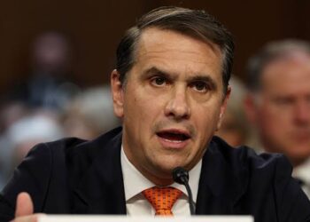 Holdout Lawmakers Support Blanche for AG as He Formally Withdraws Trump’s Fund Scheme