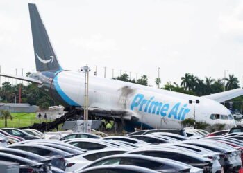 After a Deadly Crash, Amazon Stops Working with a Transportation Company