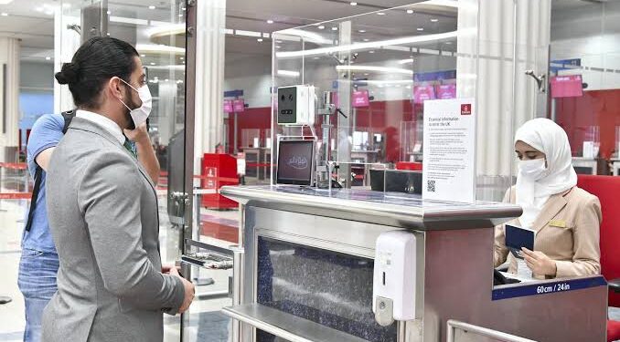 New Mobile Customs Service at Dubai Airport Removes Passengers in 12 Seconds