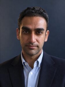 Dr. Erfan Nejabat