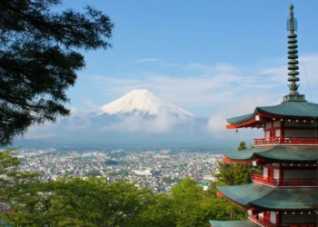 Japan Increases Permanent Residency Fees by 20 Times